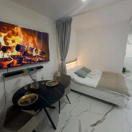 Dobrego Pasterza 46 Srodmiescie *